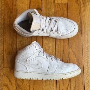 Nike Air Jordan 1 Mid